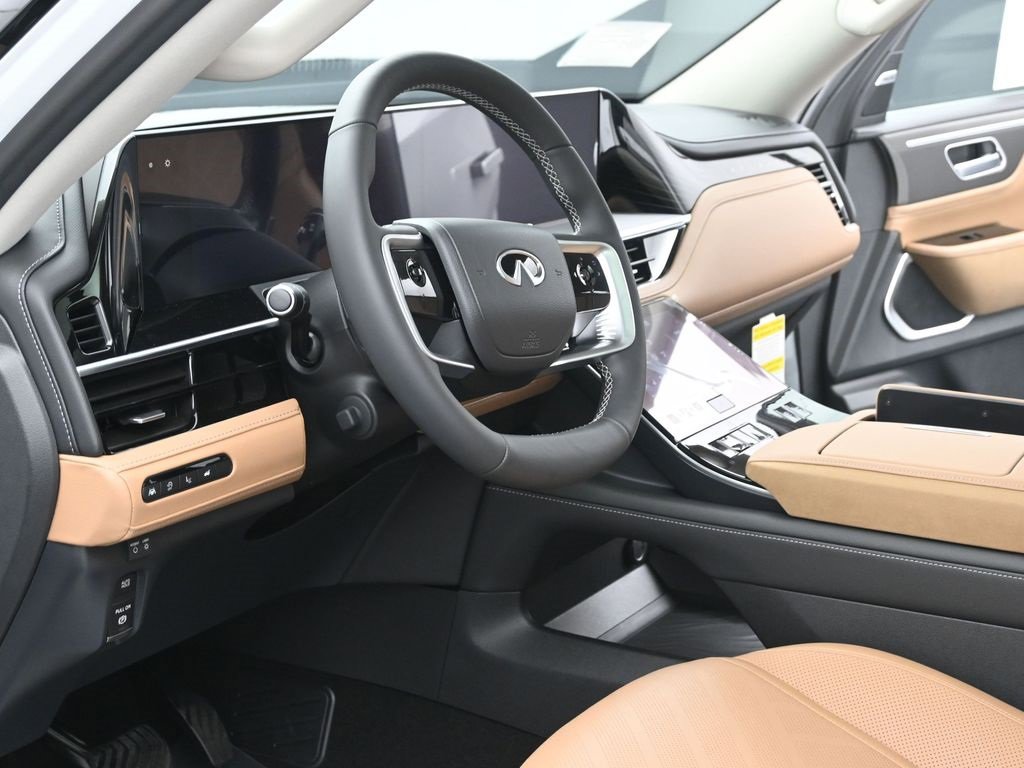 New 2026 INFINITI QX80 Luxe image 7