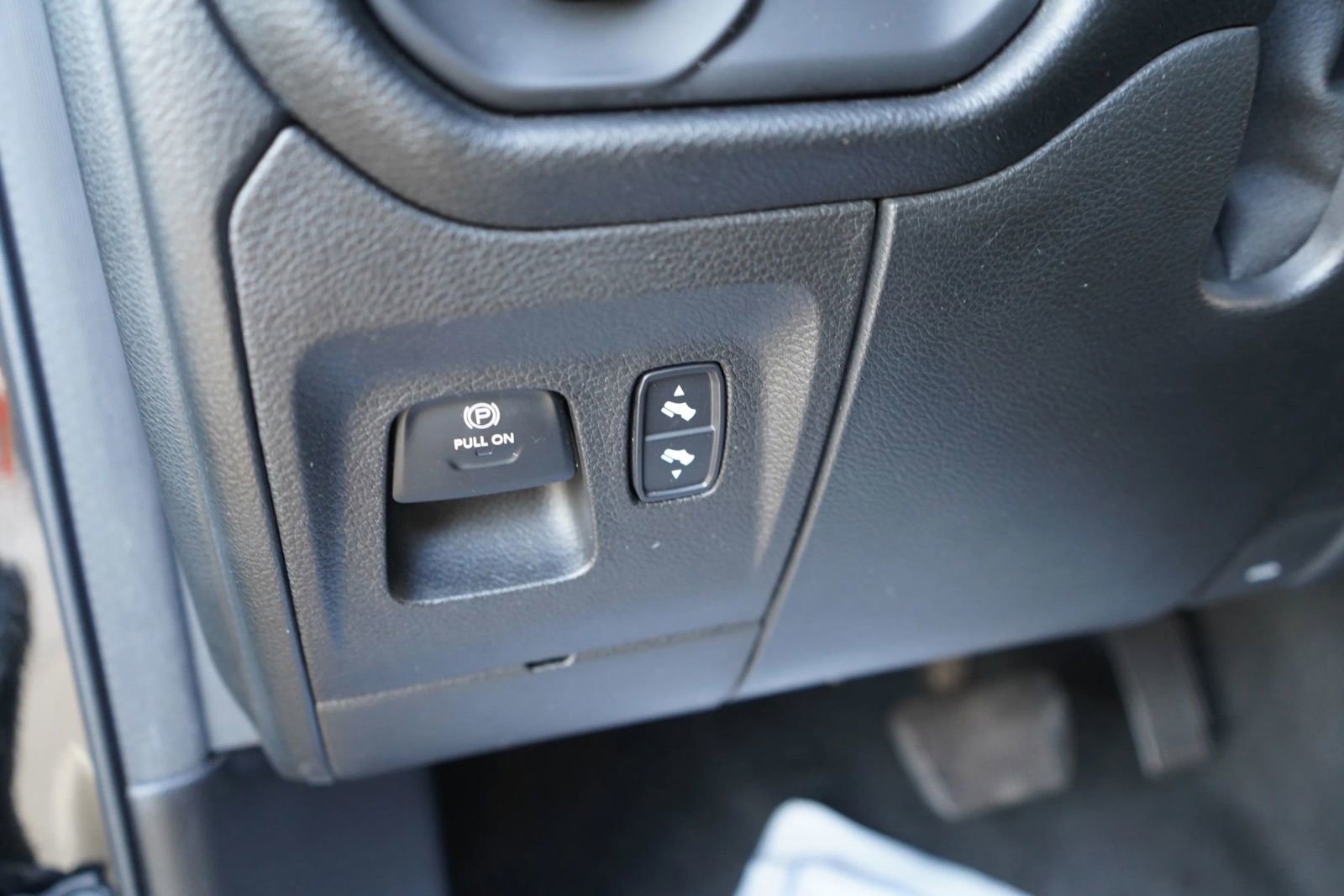 Used 2022 RAM 1500 Big Horn image 26