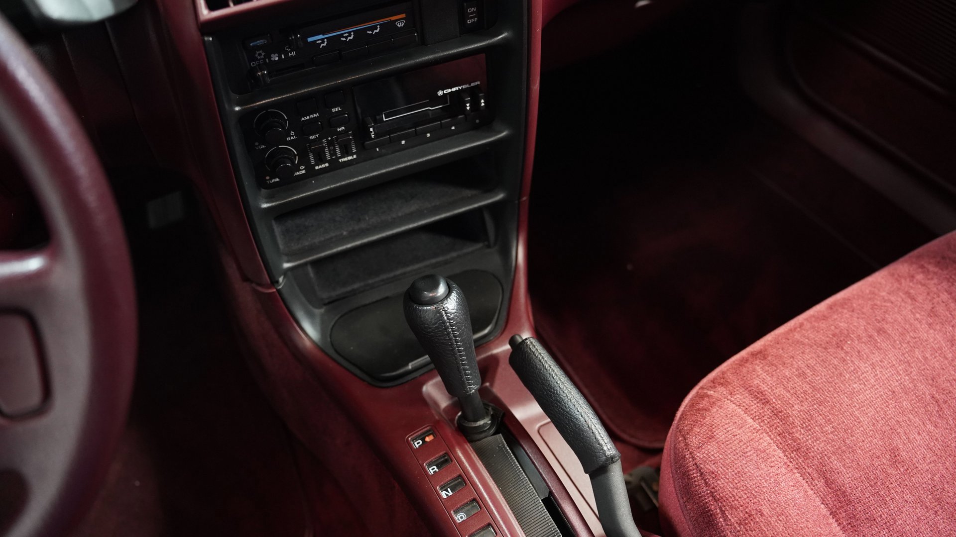 Used 1991 Chrysler LeBaron Convertible FWD image 37