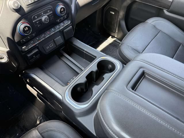 Used 2021 Chevrolet Silverado 1500 LTZ AWD/4WD image 32