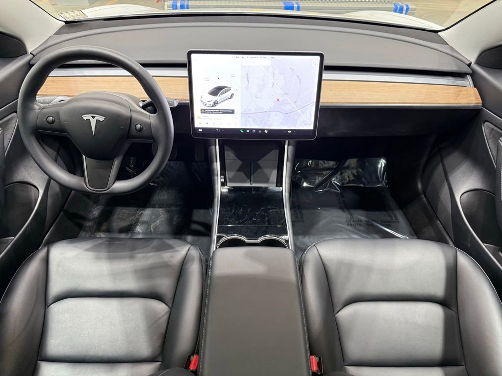 Used 2020 Tesla Model 3 Standard Range Plus image 22