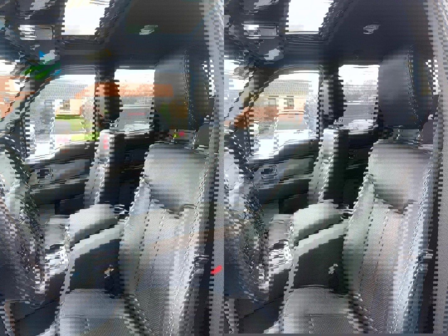 Used 2014 Ford F150 FX4 w/ Equipment Group 402A Luxury image 16