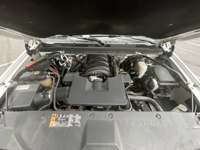 Used 2017 Chevrolet Suburban LT AWD/4WD image 29