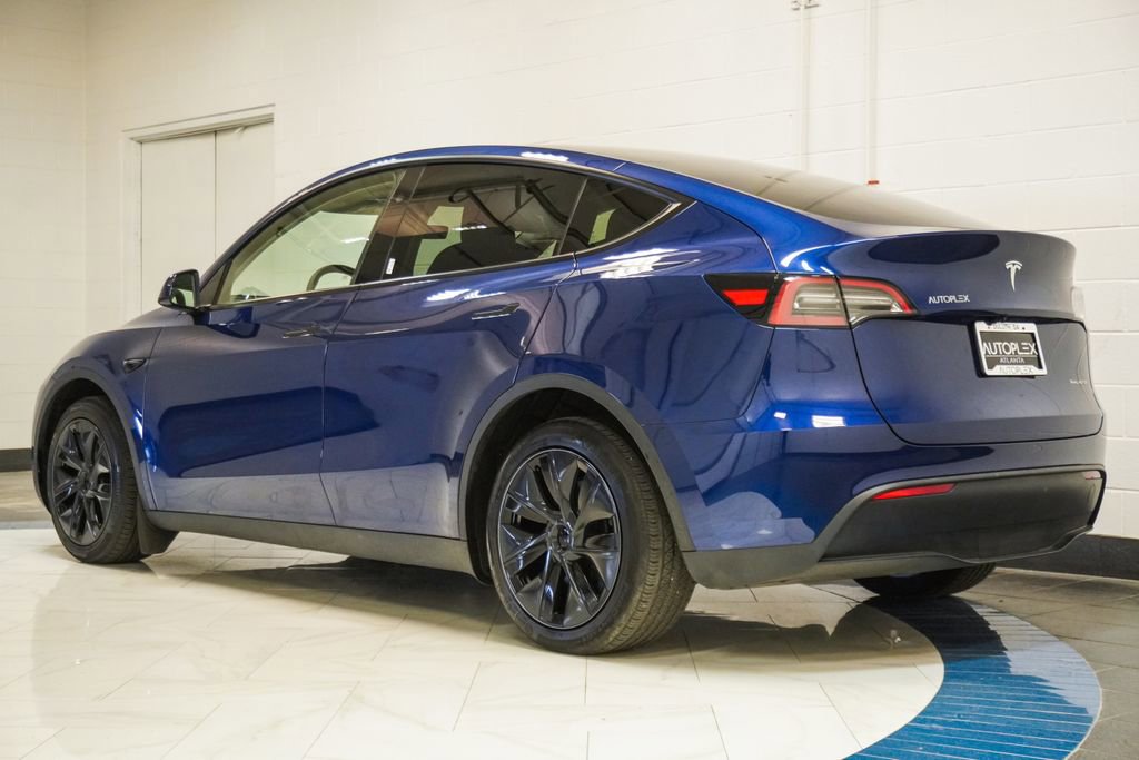 Used 2025 Tesla Model Y Long Range AWD/4WD image 27