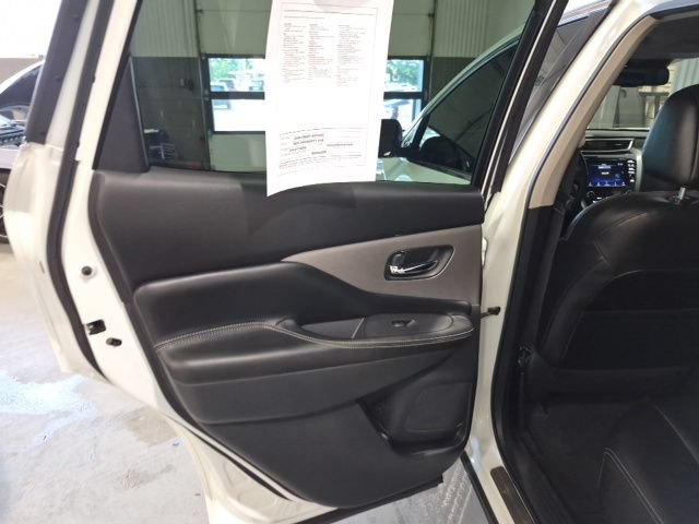 Used 2022 Nissan Murano SV w/ SV Midnight Edition Package AWD/4WD image 18