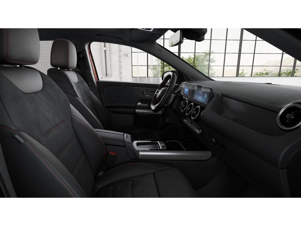 New 2026 Mercedes-Benz GLA 250 4MATIC image 4