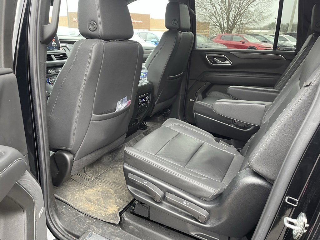 Used 2023 Chevrolet Suburban Z71 w/ Off-Road Capability Package image 10