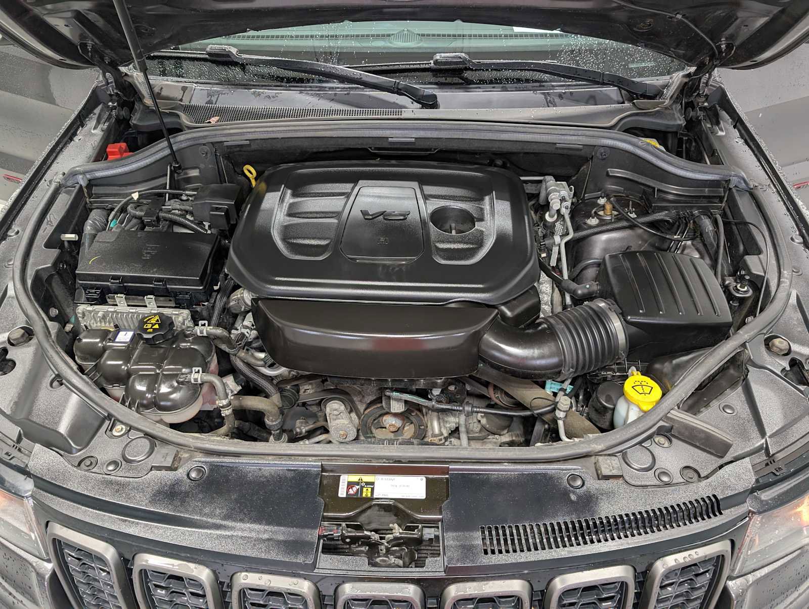 Used 2019 Jeep Grand Cherokee Trailhawk AWD/4WD image 14