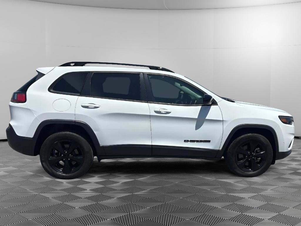 Used 2023 Jeep Cherokee Altitude Lux AWD/4WD image 6