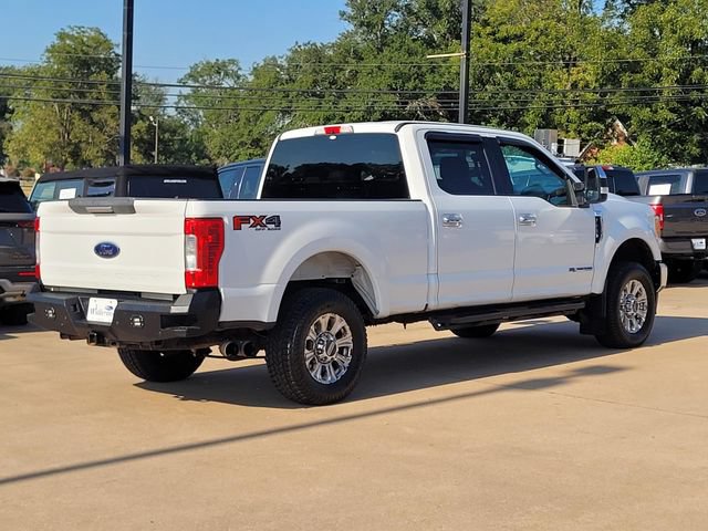 Used 2017 Ford F250 XLT w/ XLT Premium Package AWD/4WD image 4