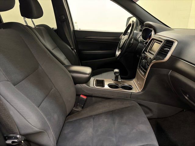 Used 2015 Jeep Grand Cherokee Laredo w/ Quick Order Package 23E image 32