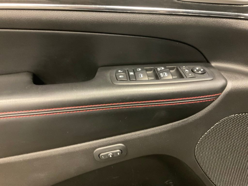 Used 2018 Jeep Grand Cherokee Trailhawk w/ Trailhawk Luxury Group image 18