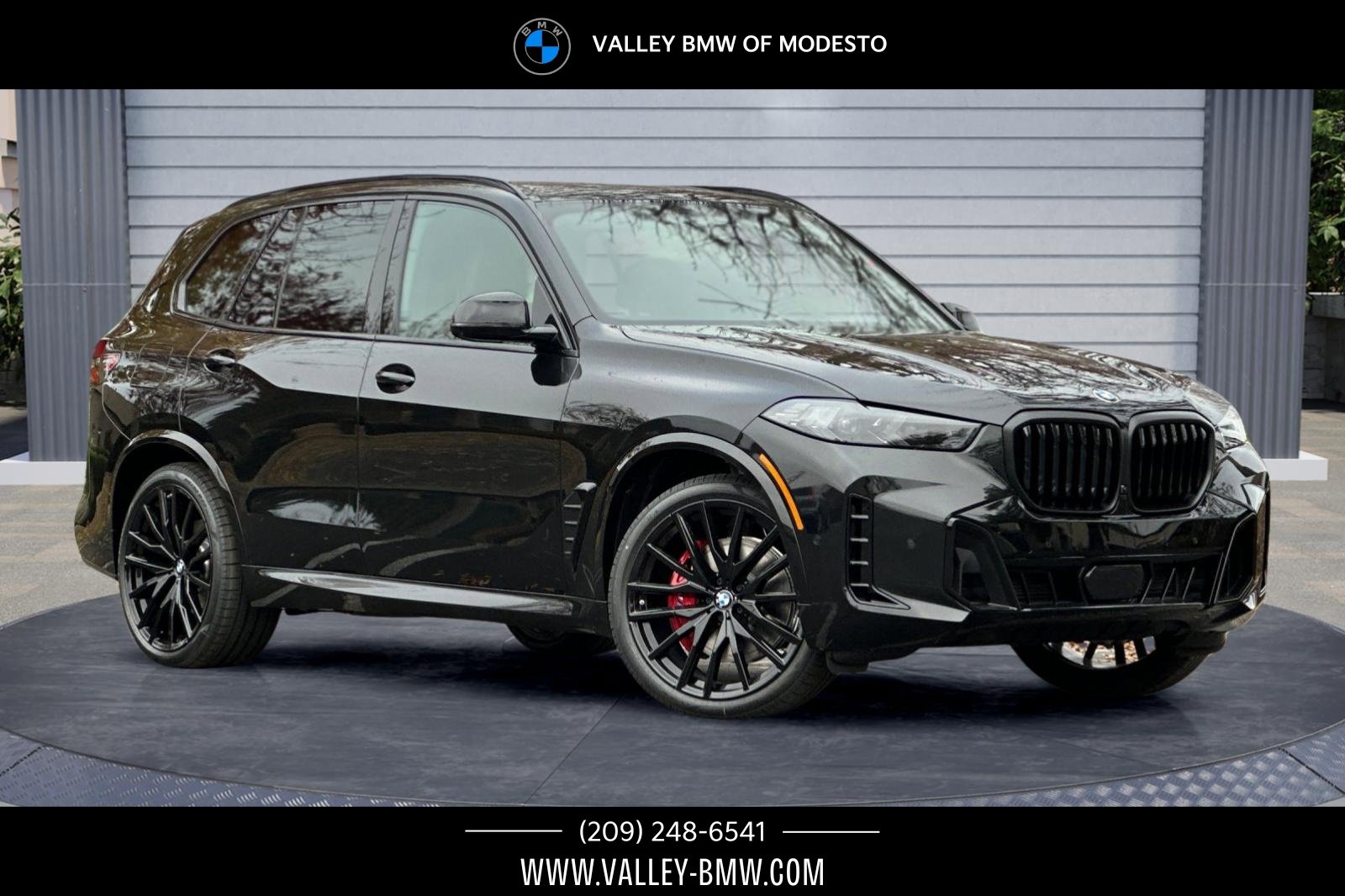 New 2026 BMW X5 xDrive40i w/ Executive Package image 1