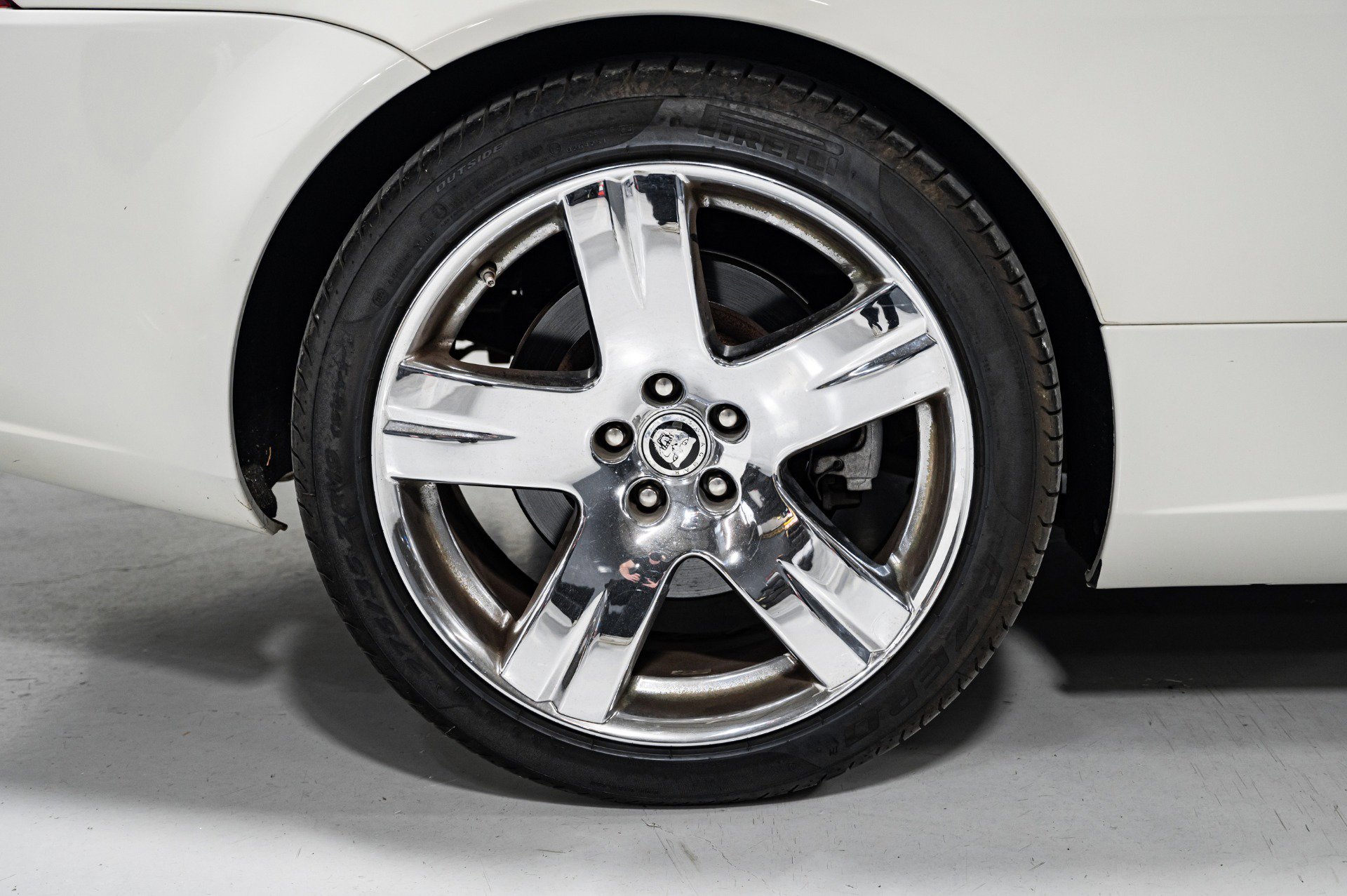 Used 2007 Jaguar XK Convertible image 11