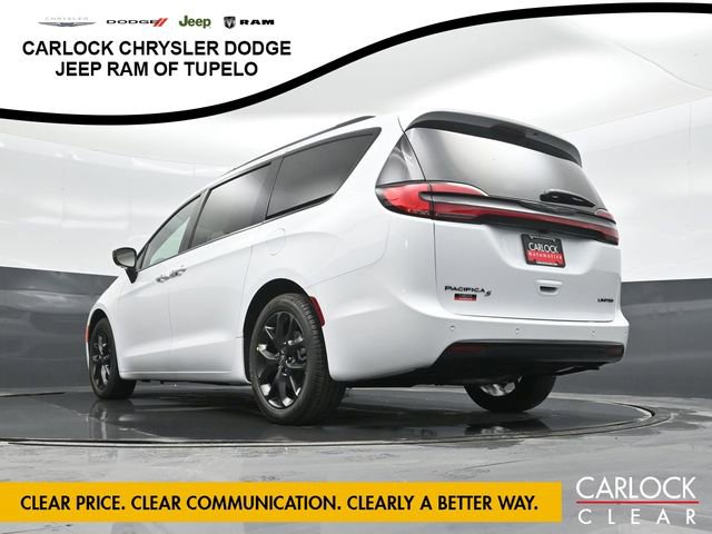 New 2026 Chrysler Pacifica Limited w/ Uconnect Theater Family Group image 65