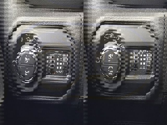 Used 2020 Jeep Gladiator Overland image 21