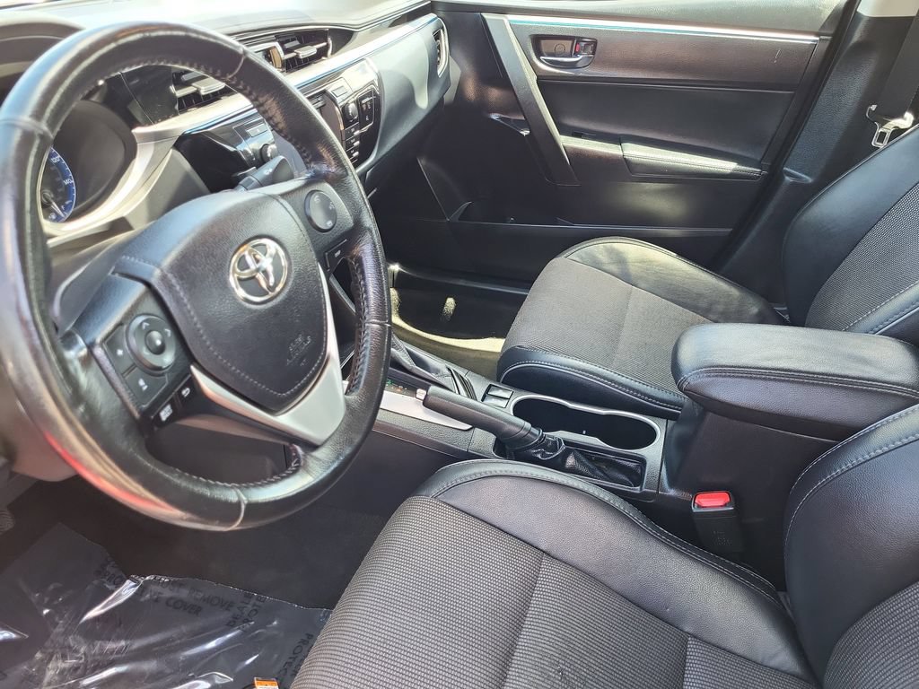 Used 2016 Toyota Corolla S FWD image 11