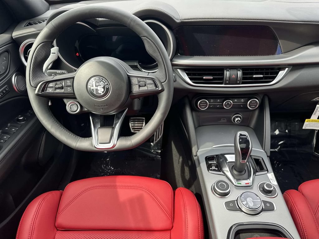 New 2026 Alfa Romeo Stelvio Sprint AWD/4WD image 20