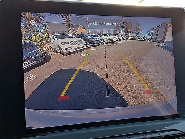 Used 2024 Jeep Compass Latitude image 17