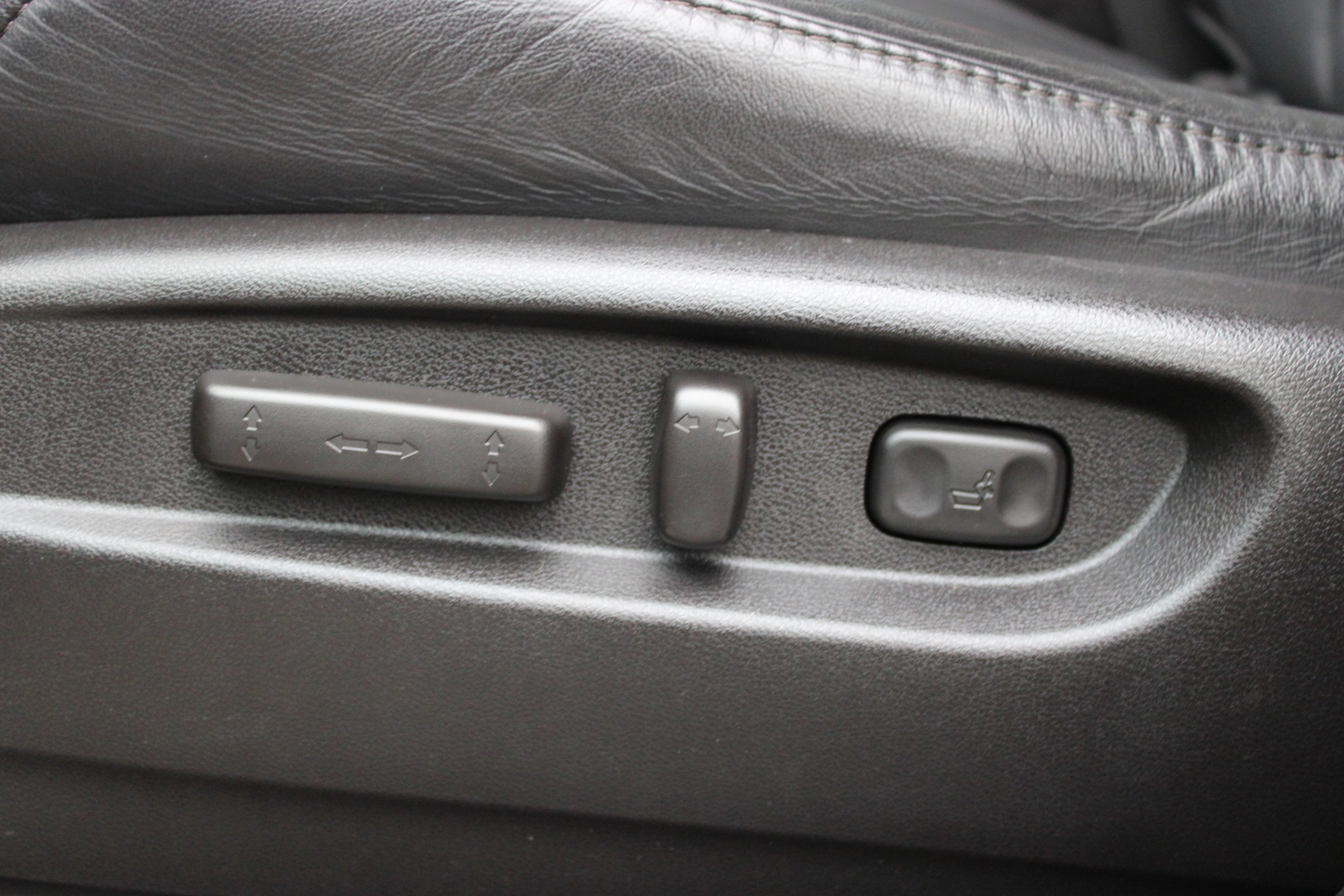 Used 2014 Acura MDX SH-AWD w/ Advance Package image 38