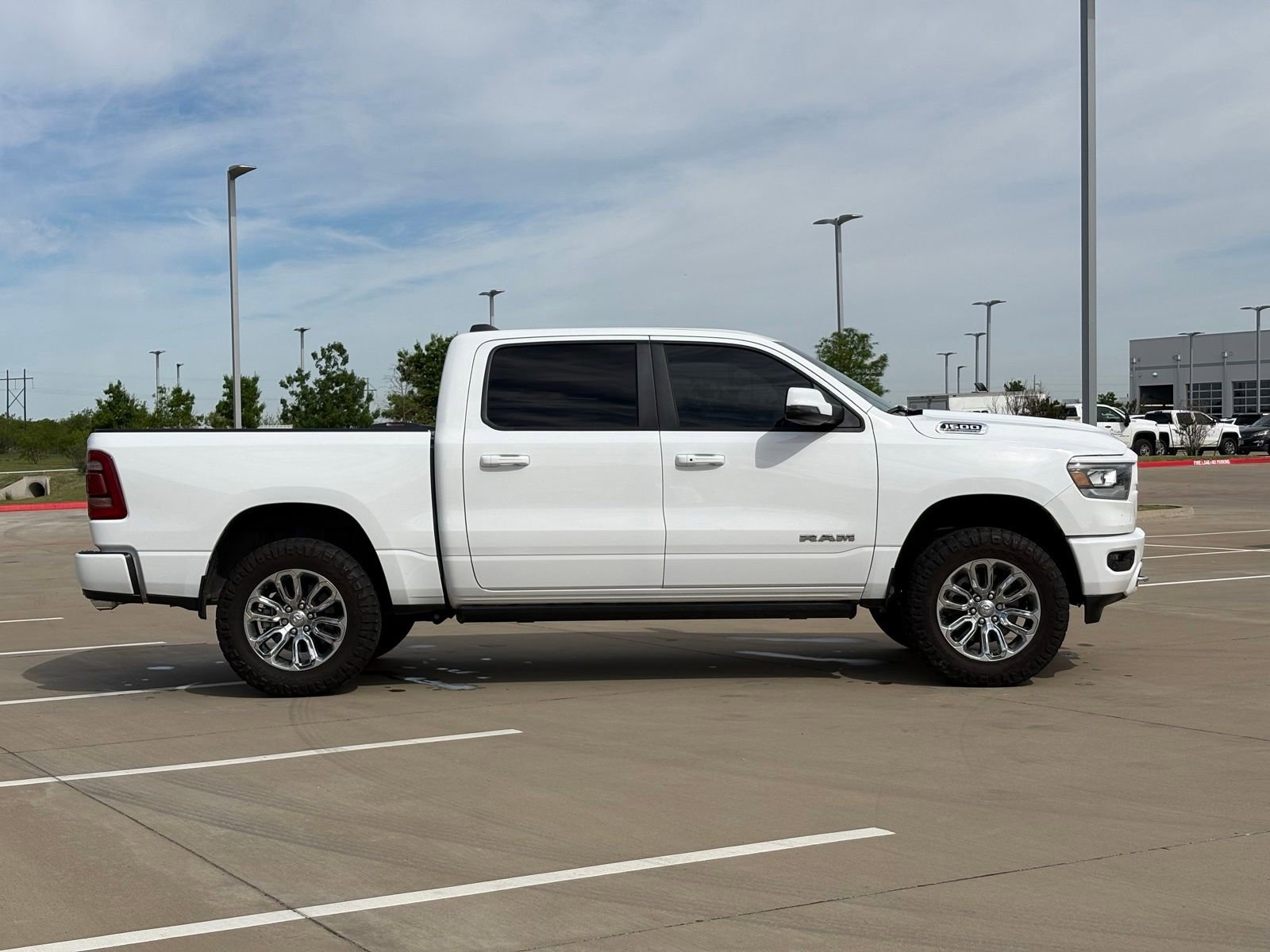 Used 2024 RAM 1500 Laramie image 8