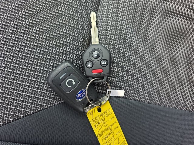 Used 2022 Subaru Crosstrek 2.0i Premium image 34