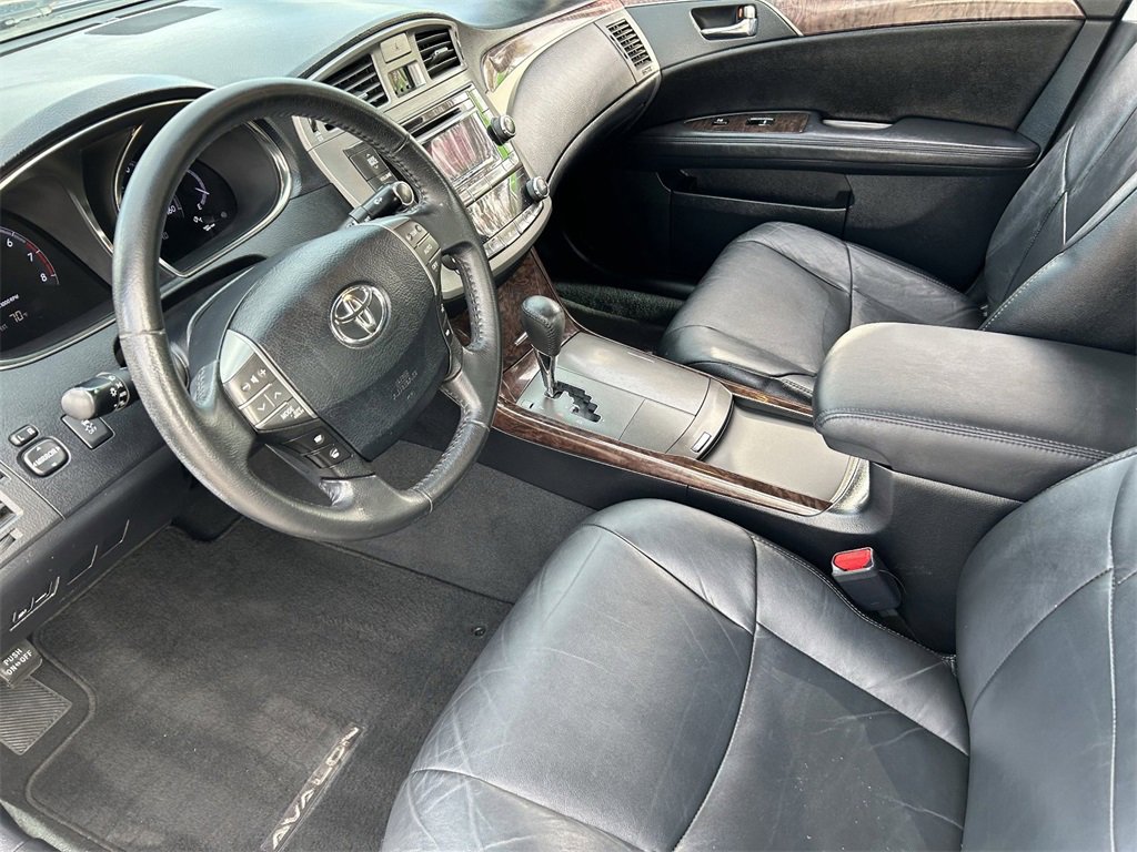 Used 2012 Toyota Avalon image 18