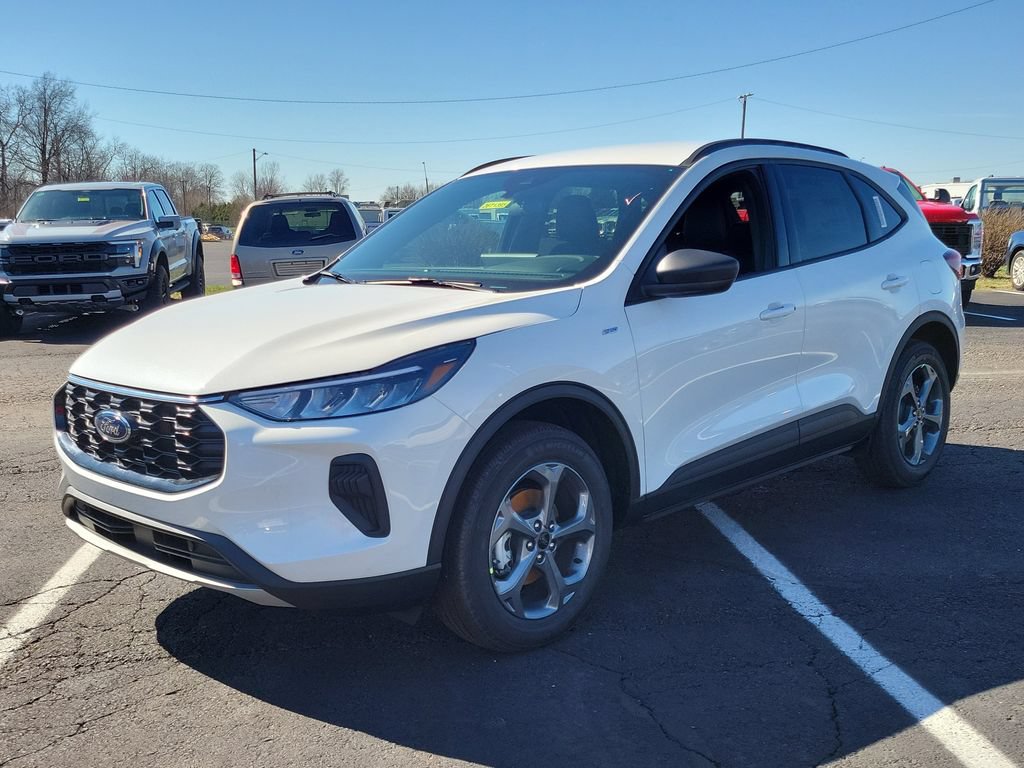 New 2026 Ford Escape ST-Line w/ Tech Pack #1 AWD/4WD image 8