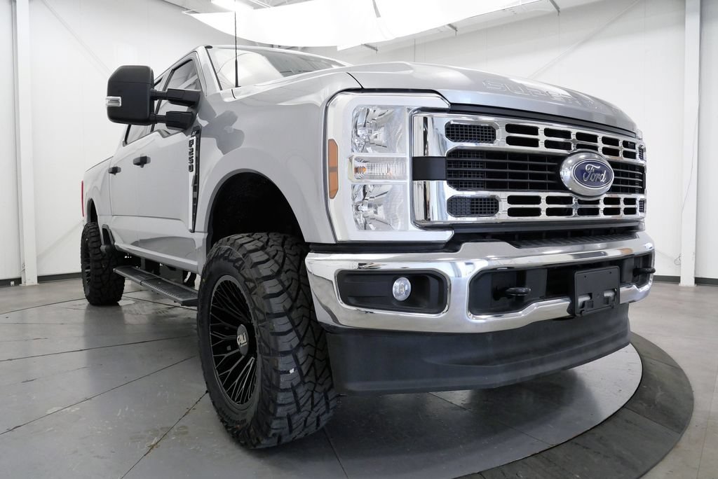 Used 2024 Ford F250 XLT AWD/4WD image 40