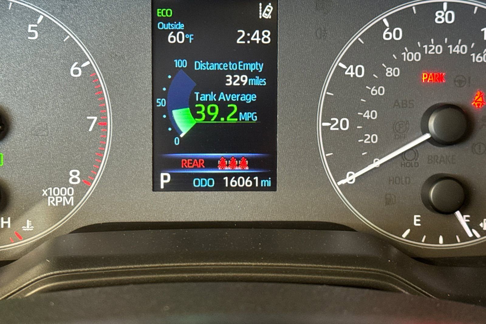 Used 2025 Toyota Corolla Cross AWD Hybrid w/ Moonroof Package image 10