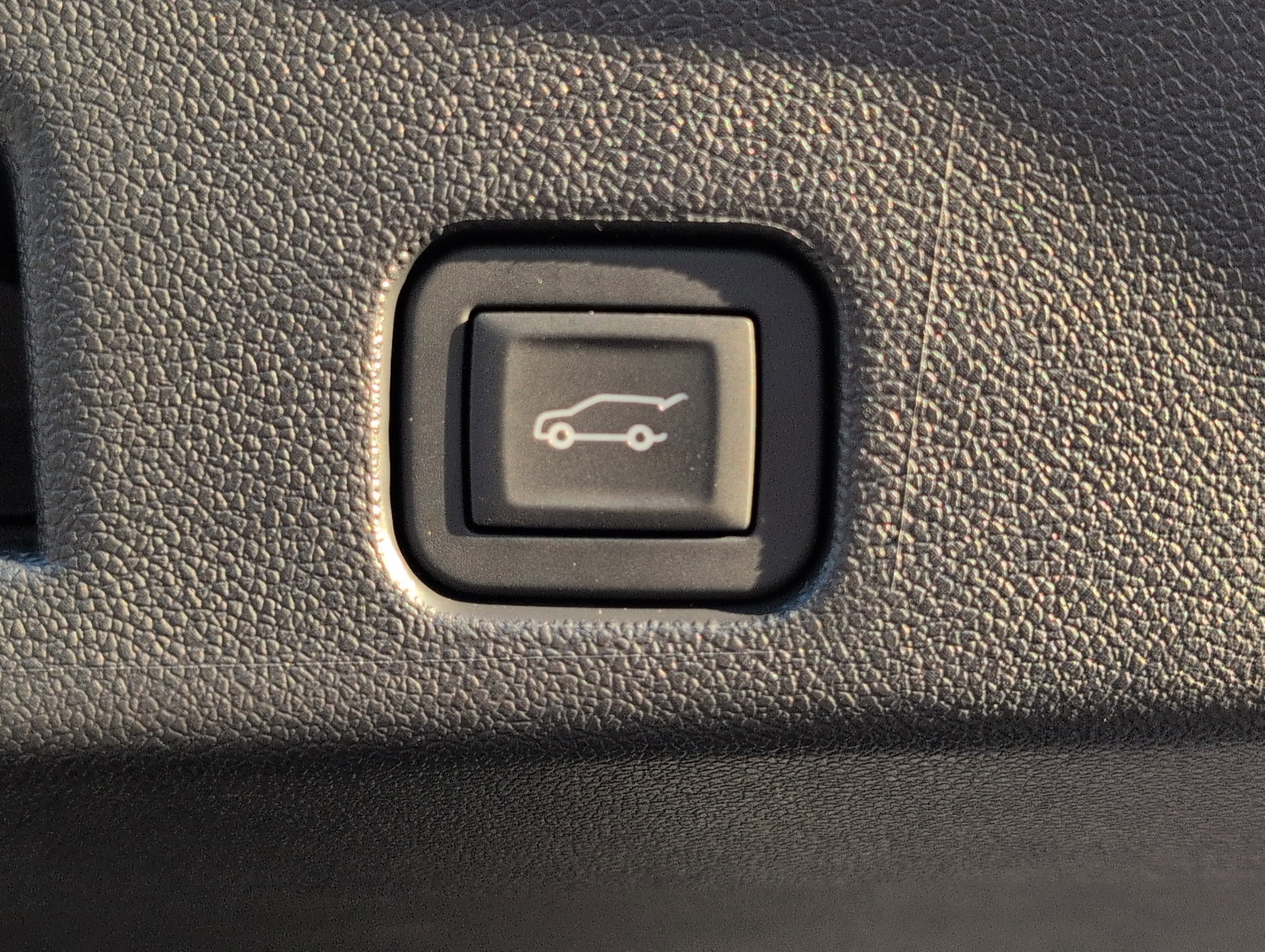 Certified 2025 GMC Acadia Elevation image 28