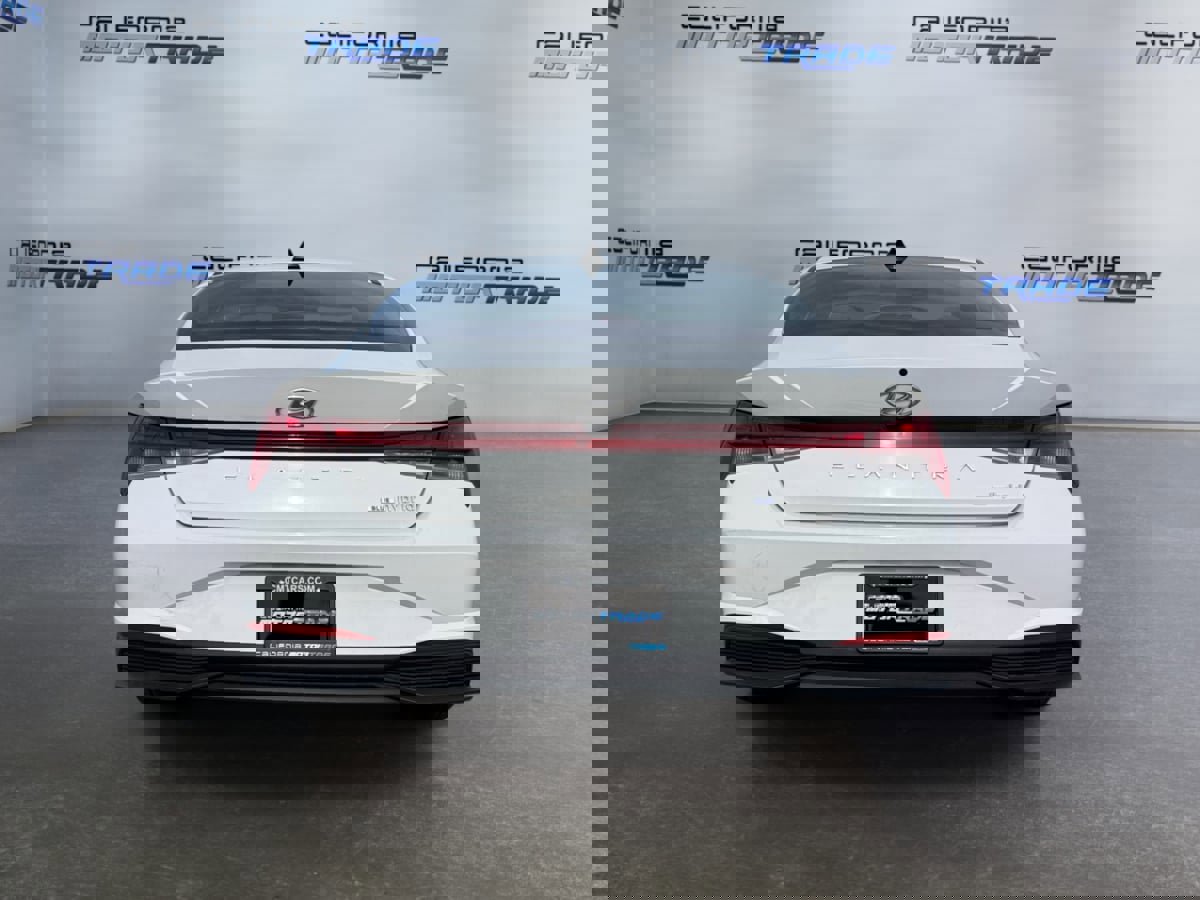 Used 2023 Hyundai Elantra Blue FWD image 6