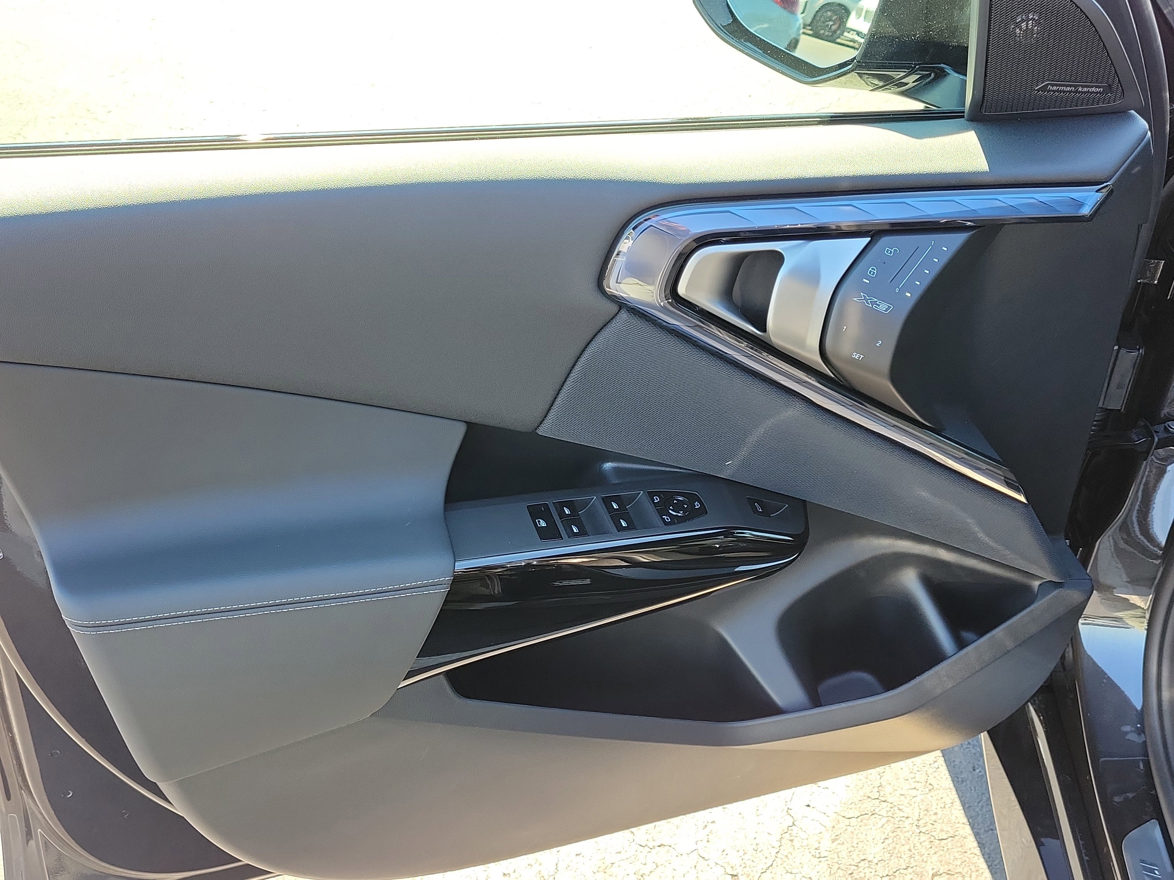 New 2026 BMW X3 xDrive30 w/ Premium Package image 14