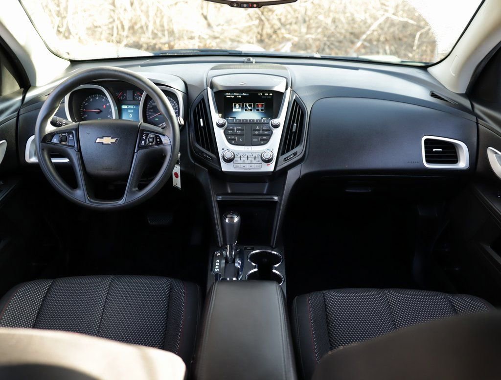 Used 2016 Chevrolet Equinox LS image 17