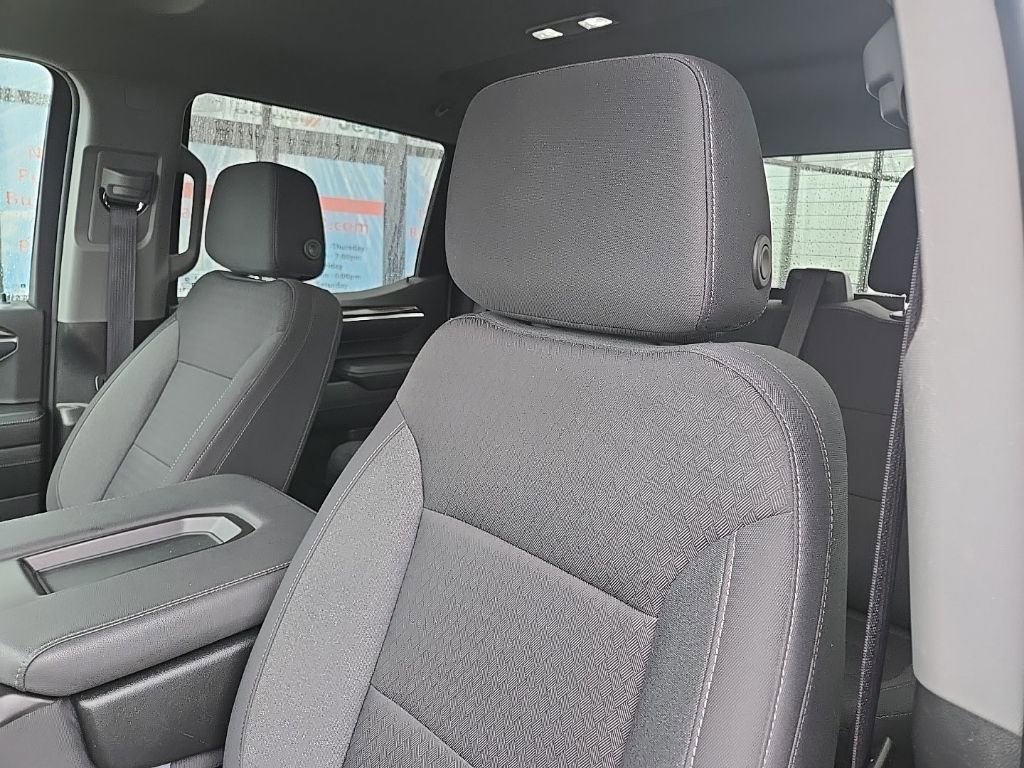 Used 2025 Chevrolet Silverado 1500 LT image 43