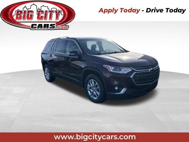 Used 2021 Chevrolet Traverse LT image 1