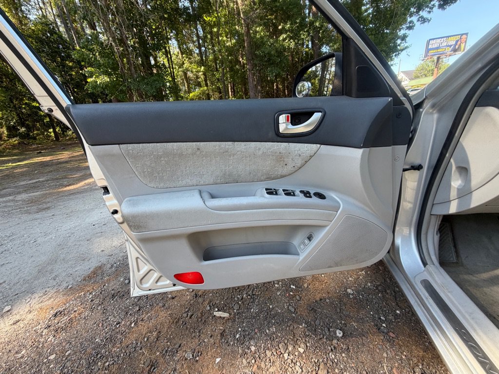 Used 2006 Hyundai Sonata V6 FWD image 13