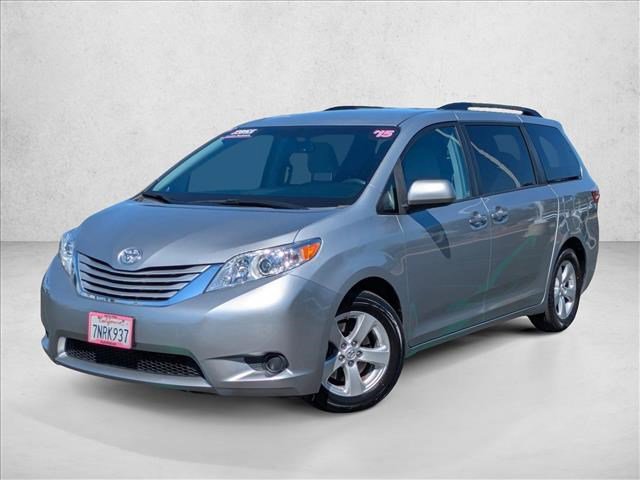 Used 2015 Toyota Sienna LE