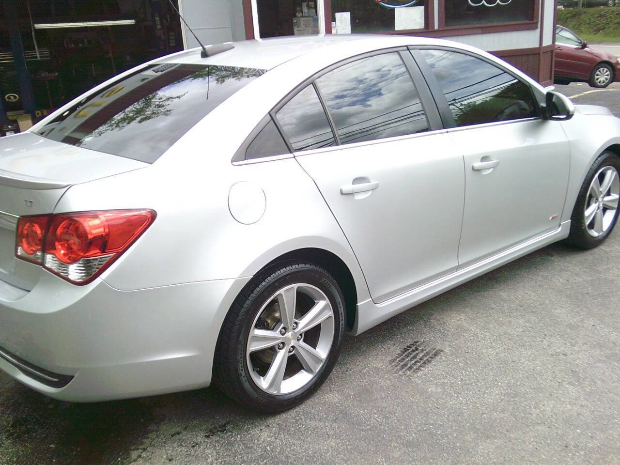 Used 2015 Chevrolet Cruze LT w/ RS Package image 4