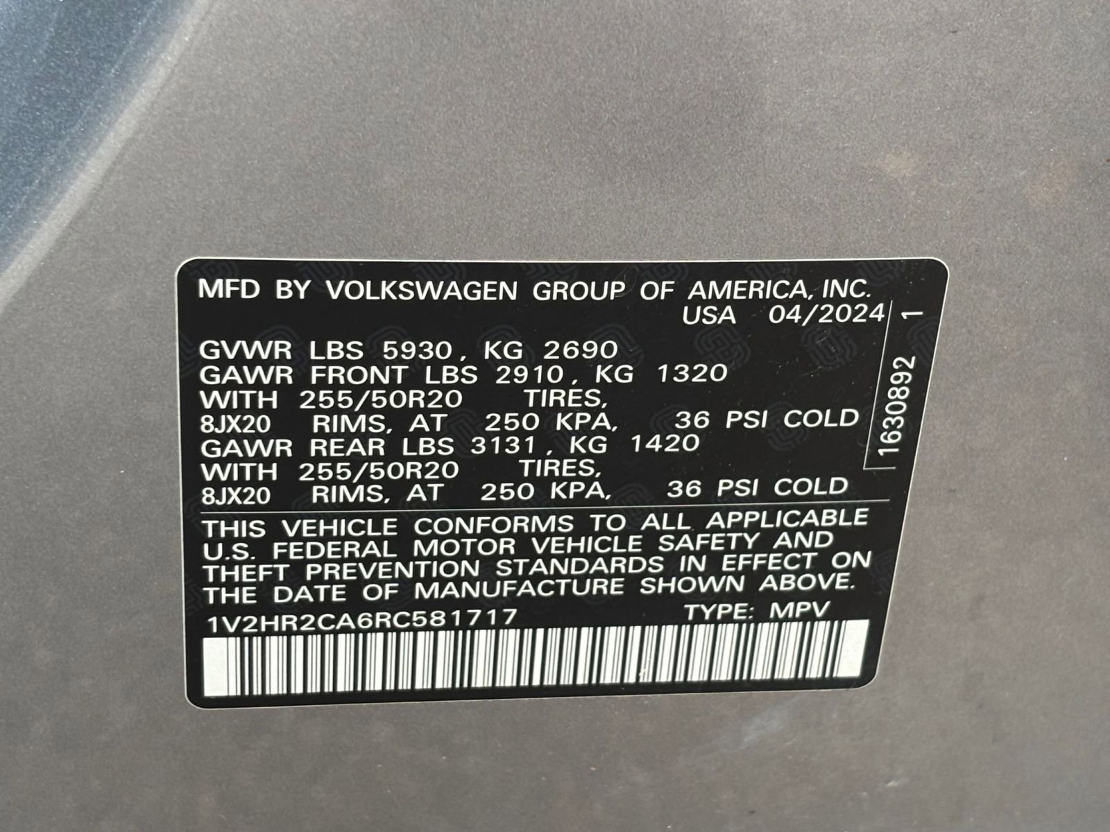 Used 2024 Volkswagen Atlas SE AWD/4WD image 10