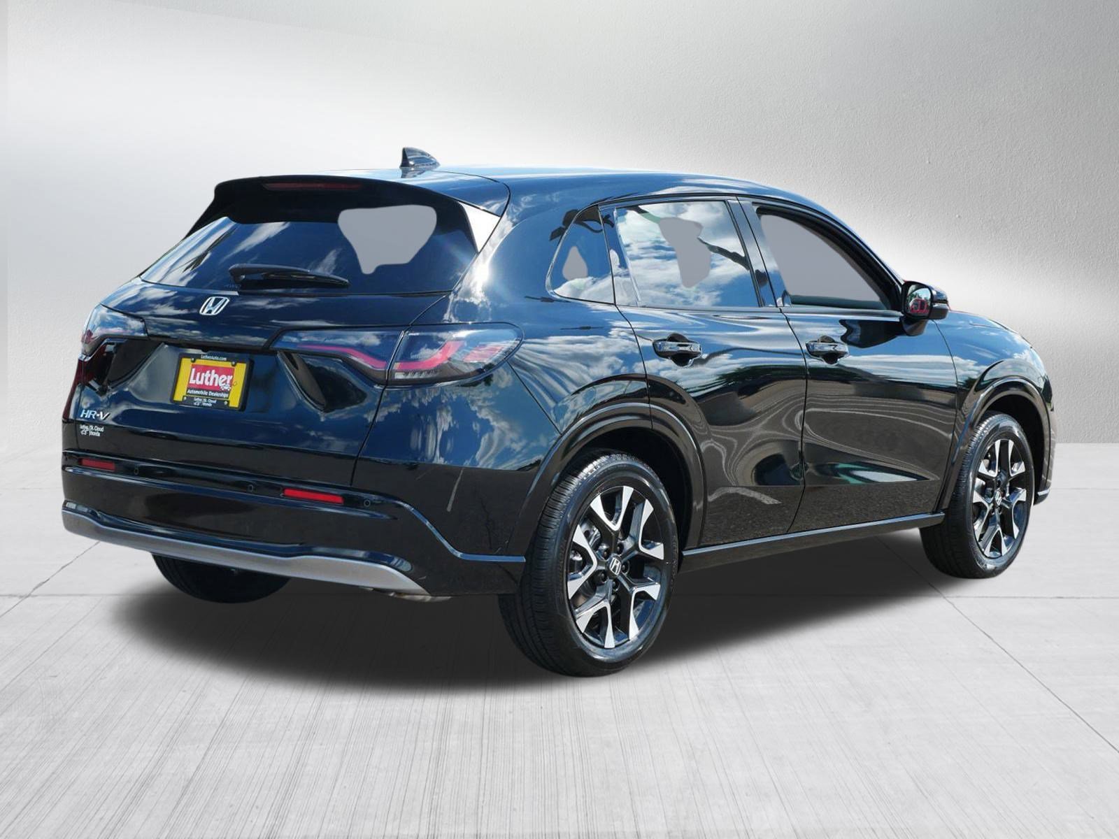 New 2026 Honda HR-V EX-L image 4