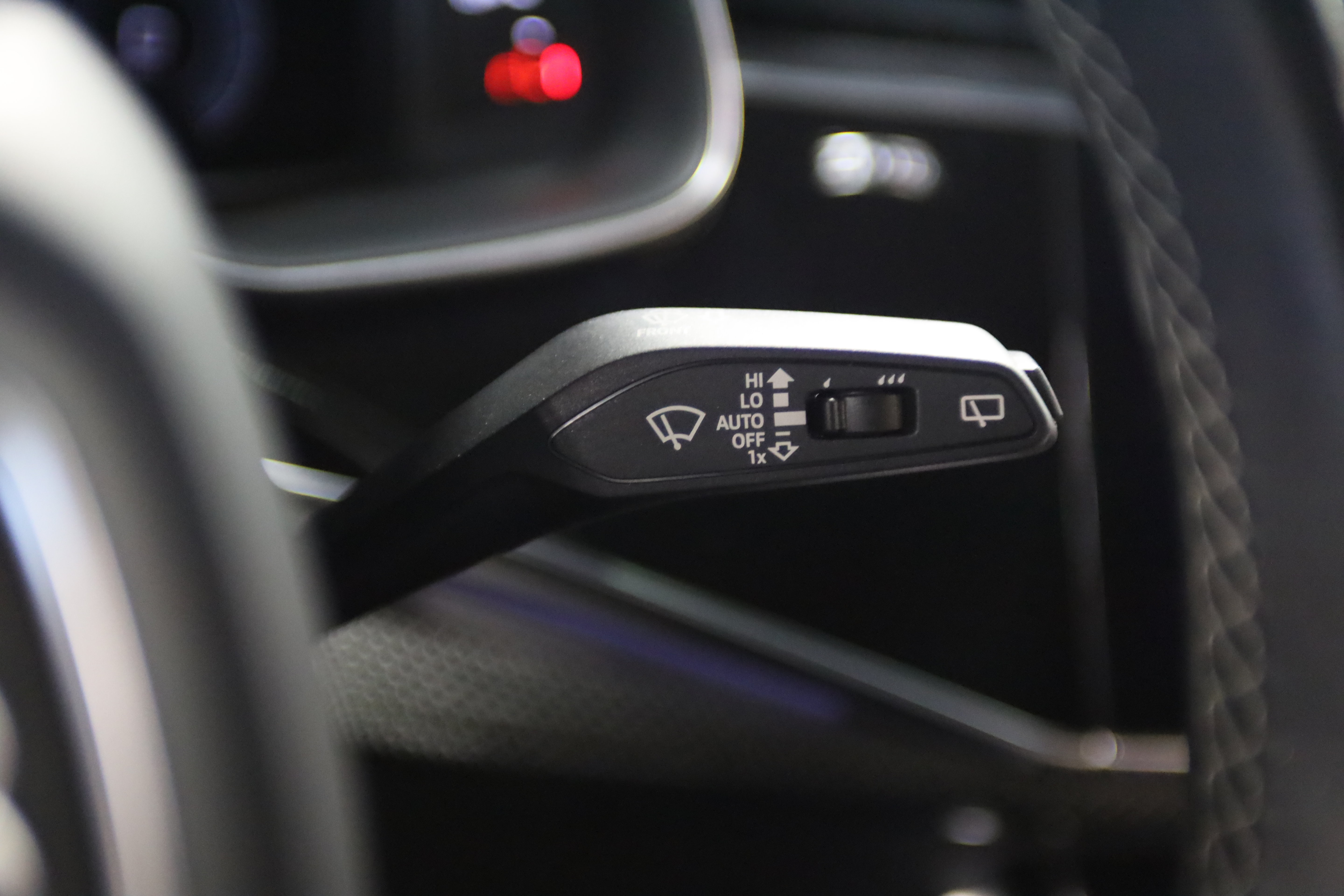 Used 2022 Audi SQ8 Premium Plus AWD/4WD image 21