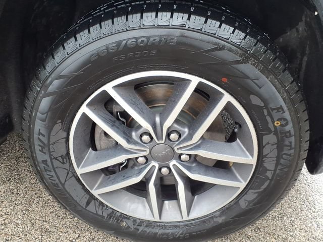 Used 2021 Jeep Grand Cherokee Limited w/ Premium Lighting Group AWD/4WD image 11