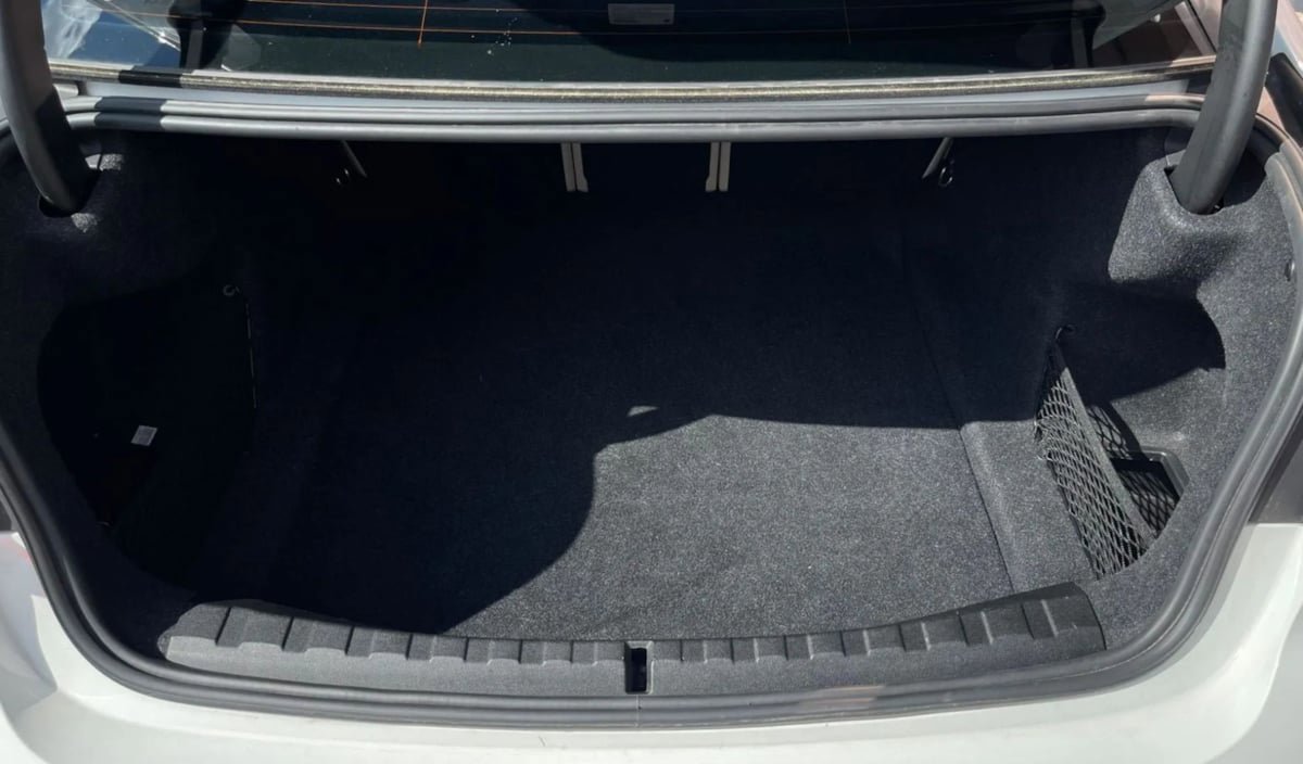 Used 2019 BMW 330i Sedan RWD image 14