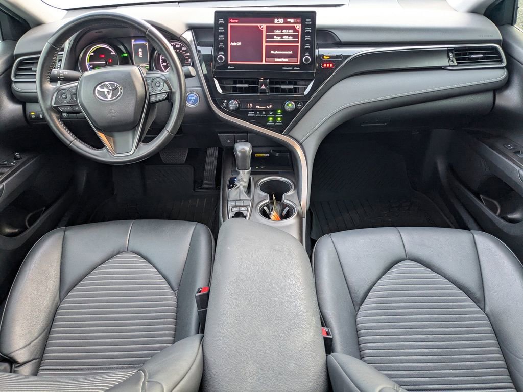 Used 2022 Toyota Camry SE image 13