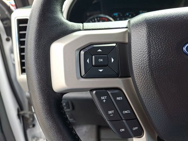 Used 2019 Ford F150 Lariat w/ Max Trailer Tow Package image 21