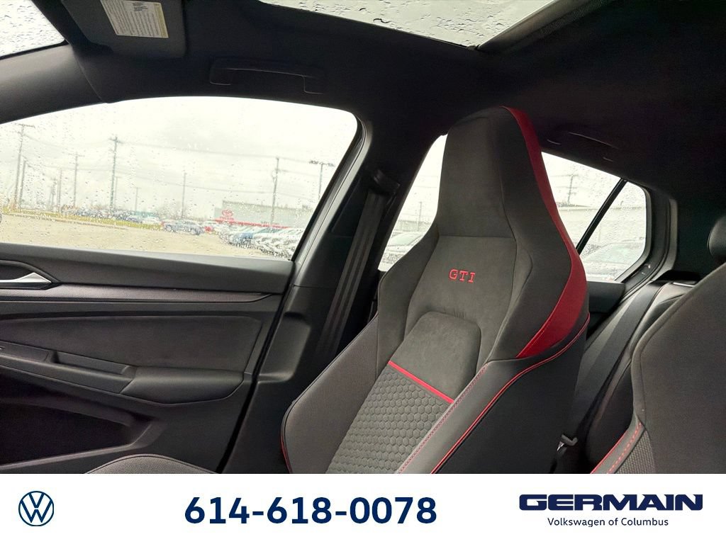 New 2026 Volkswagen GTI SE FWD image 22