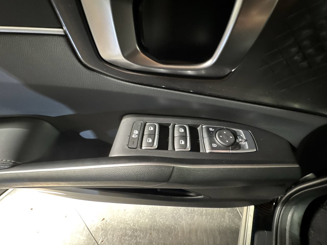 New 2026 Kia Sorento S AWD/4WD image 19