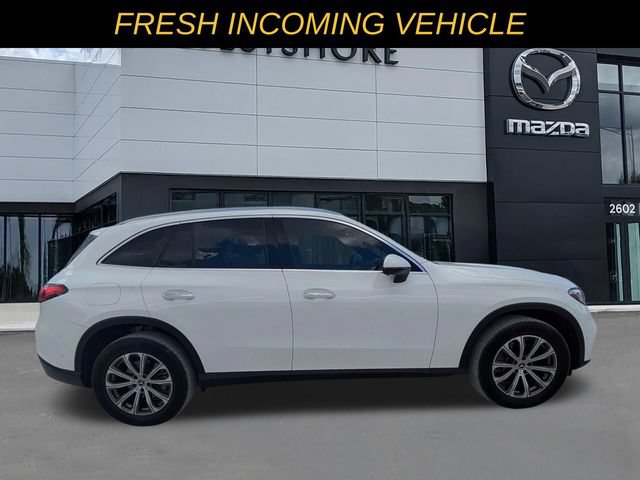 Used 2023 Mercedes-Benz GLC 300 image 2