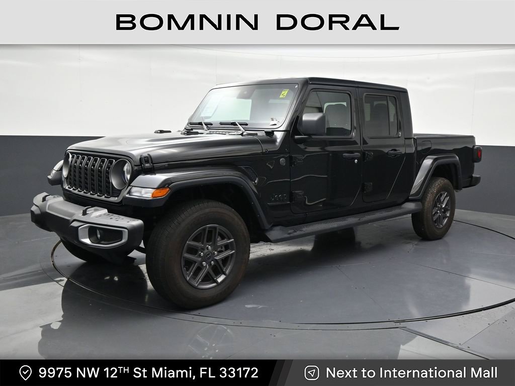 Used 2025 Jeep Gladiator Sport